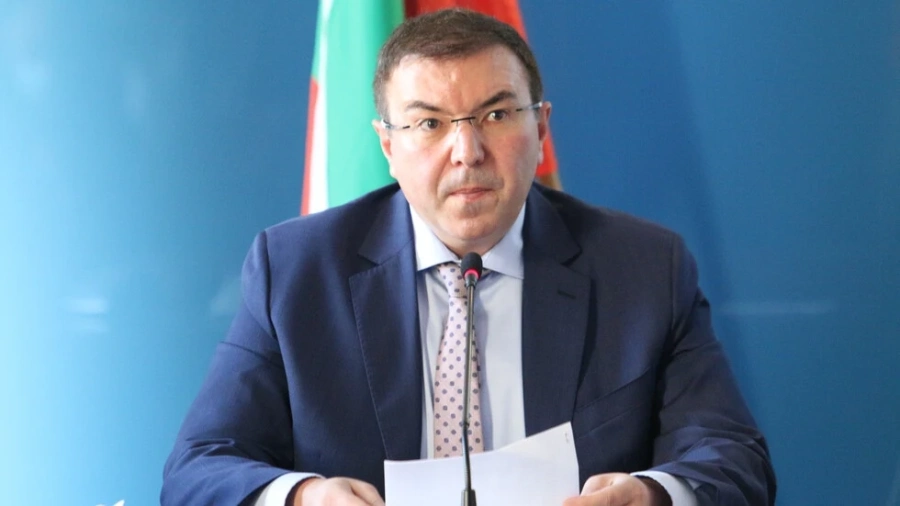 Министър Ангелов: Навлизаме в сериозна фаза на епидемията