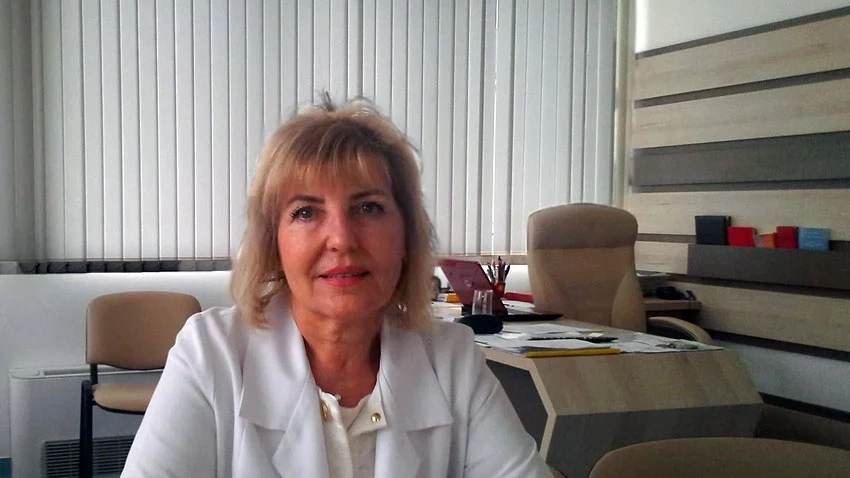 Проф. Наумова: Колективен имунитет срещу COVID-19 - само с ваксина, не и с масово преболедуване