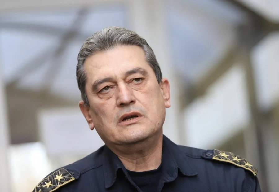 Пожарникари ще проверяват COVID-отделенията за безопасност  