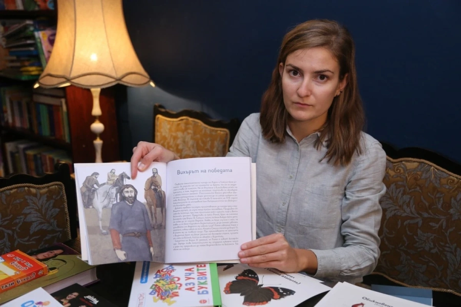 Кристина, която помага на дислексици да спрат “танца на буквите”