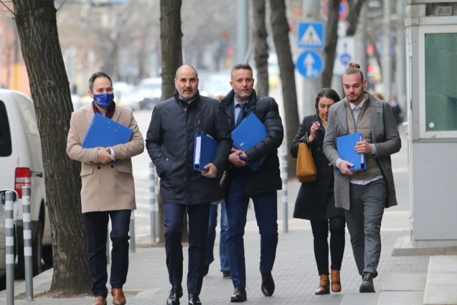 Цветанов за пръв път на избори с новата си партия