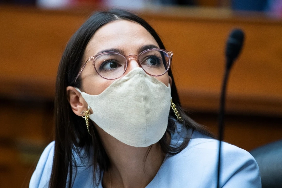 AOC: Бях жертва на сексуално насилие