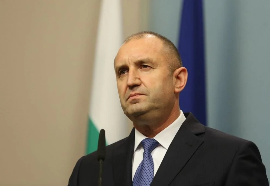 Проф. Росен Стоянов: ГЕРБ легитимират Радев като основния им опонент