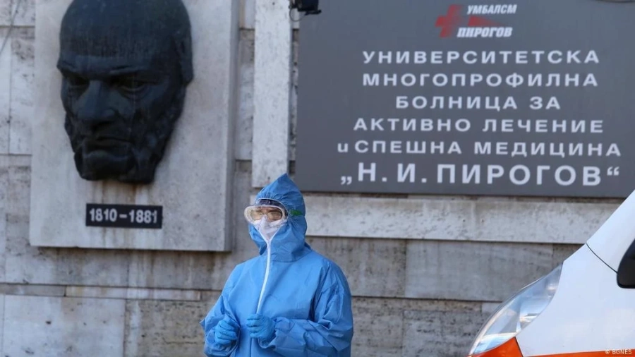 Седем пациенти с новия британски вариант на коронавирус се лекуват в Пирогов