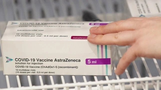 Над 16 000 дози от ваксината на Oxford University/AstraZeneca пристигнаха у нас днес