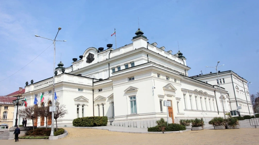 България избира 45-о Народно събрание
