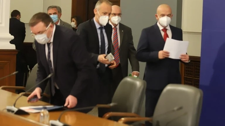 У нас не са докладвани специфичните състояния за тромбоза след ваксина \