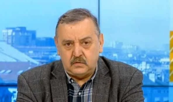 Проф. Кантарджиев: През месеците май-юни ще можем да изградим колективен имунитет
