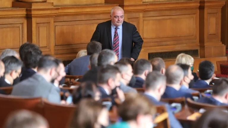 Президентът назначава с указ ЦИК