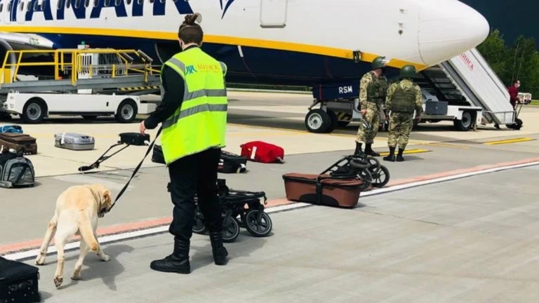 Самолет на Ryanair кацна извънредно в Берлин