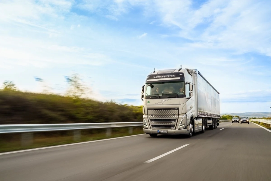 Специално събитие на TRUCK EXPO 2021 показа ново поколение камиони по новите разпоредби на ЕК за масите и размерите на товарните автомобили