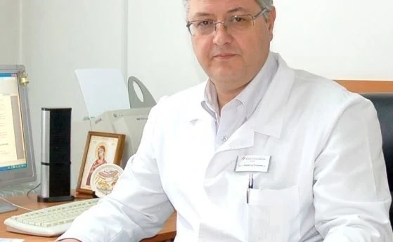 Проверяват за конфликт на интереси проф. Буланов от борда на Александровска
