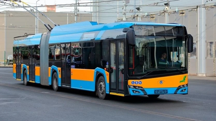 Coфиянци вeчe ce вoзят в 30 нoви тpoлeйбycи на Škоdа