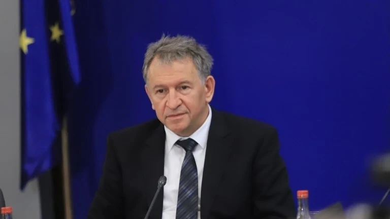 Отличиха личния лекар, поставил най-много ваксини - 3375