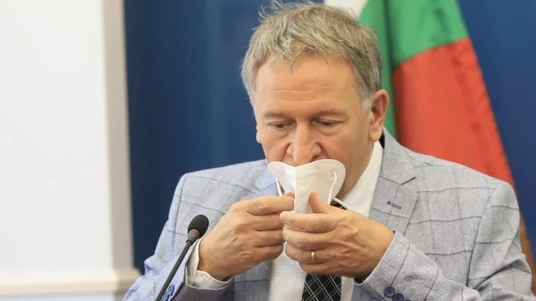 Служителите на Пирогов искат оставката на Кацаров
