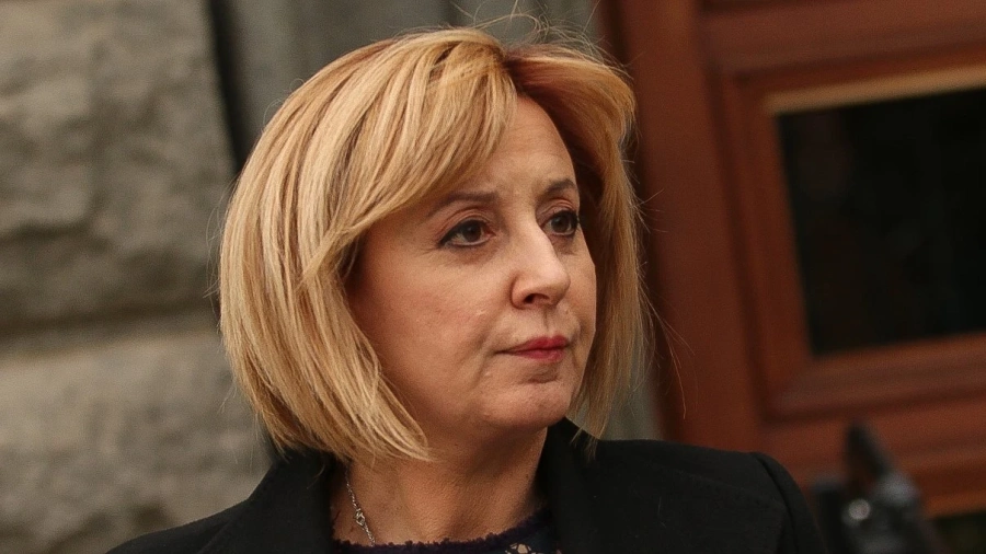 Мая Манолова за 46 НС: Кратък, емоционален парламент, в който беше нарушен добрият тон