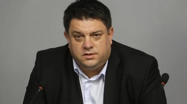 Атанас Зафиров: Задкулисието продължи да управлява и в този парламент