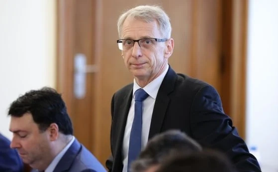Старозагорски общини затварят училищата си заради COVID