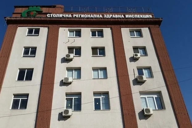 Продължават проверките на инспекторите от РЗИ в страната за спазването на мерките