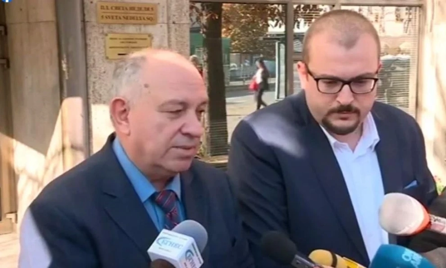 До дни решават за зелените сертификати за антитела