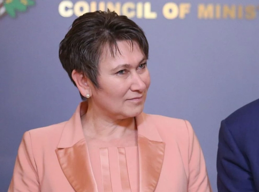Везиева ще поиска оставката на съвета на директорите на ДКК