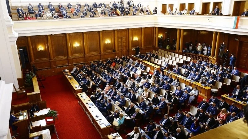 НС гласува проектокабинета на извънредно заседание