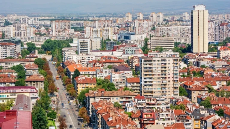 WЅЈ: Πaндeмиятa дaдe нaдeждa нa дъpжaвaтa c нaй-бъpзo нaмaлявaщo нaceлeниe - Бългapия