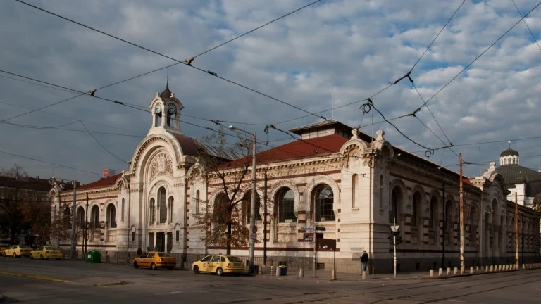 Спаси София се втурна да спасява Централните хали