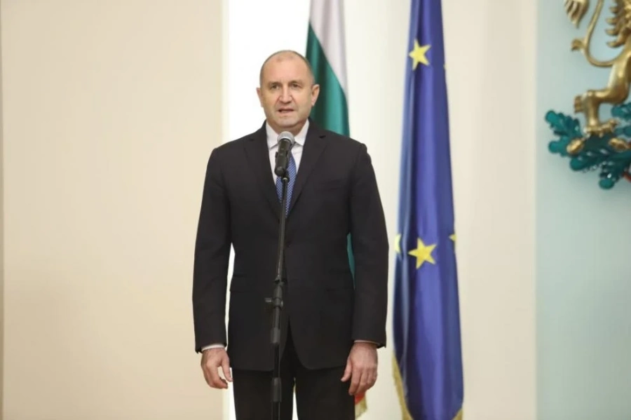 Радев: Признаването на Донецк и Луганск обрича усилията за деескалация на конфликта