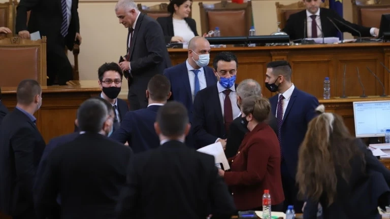 Допълнителните 20 млн. лв. за БАН минаха и на второ четене