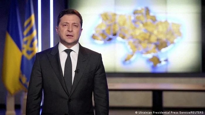 Зеленски: Не знам колко още ще я има страната ни