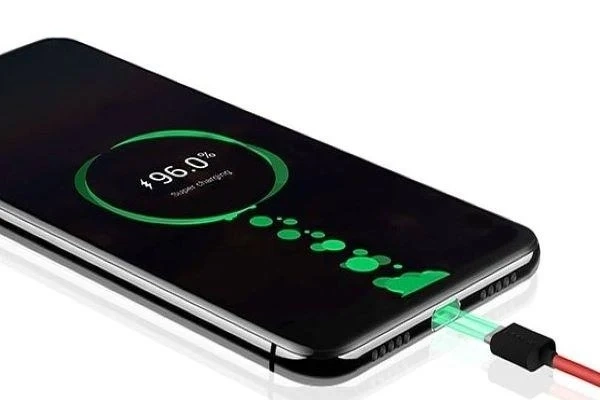 Charging a smartphone in 9 minutes