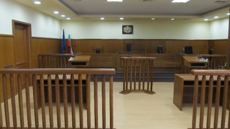 Съдът остави под домашен арест генералът от резерва, обвинен в шпионаж за Русия