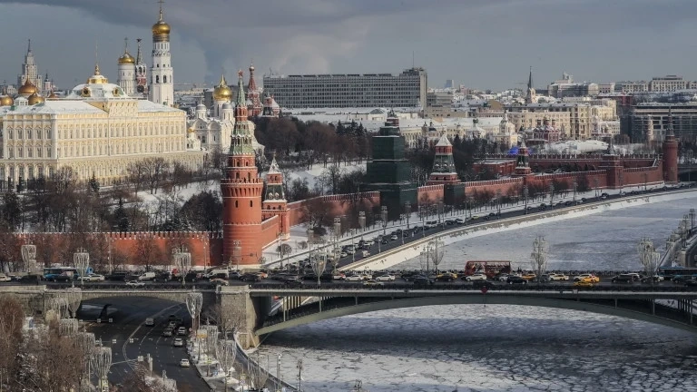 Русия избегна фалита
