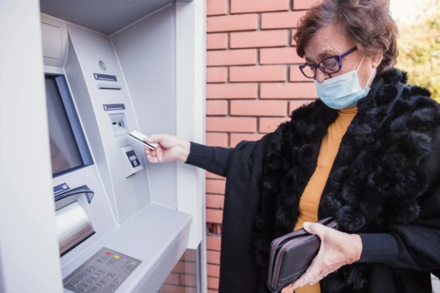Мярката „60 на 40“ и COVID добавките ще бъдат удължени до 30 юни