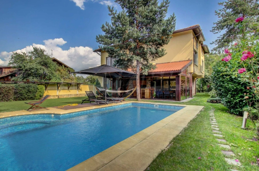 https://www.superimoti.bg/prodajba/bulgaria/oblast-sofiya/sofiya-imoti/po-tip-kashti/