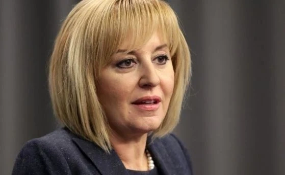 Манолова: Пак ще купуваме руски газ, само че по-скъпо