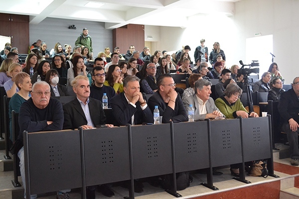 В СУ Св. Климент Охридски се проведе кръгла маса на тема: Журналистика по време на война