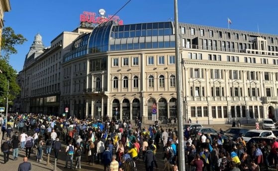 Шествие в центъра на София срещу руския фашизъм 