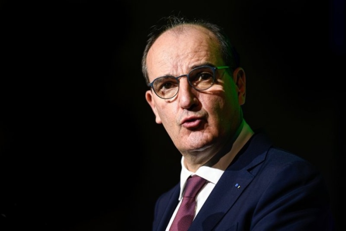 Френският премиер подаде оставка