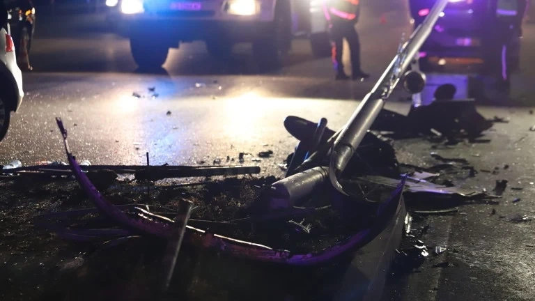 Фалшиви номера, синя лампа и полицейска палка в джипа, убил две пешеходки в София 