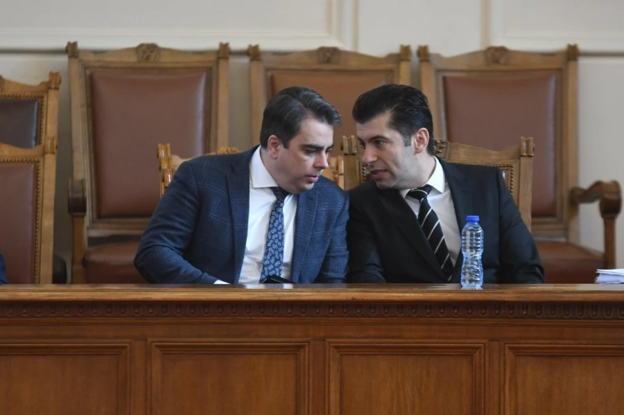 Кирил Петков: Личната ми номинация за премиер на бъдещ кабинет ще бъде Асен Василев 