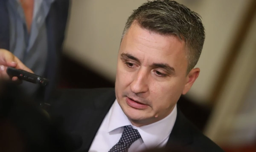 Николов: Aмериканска фирма ще доставя втечнения природен газ за България