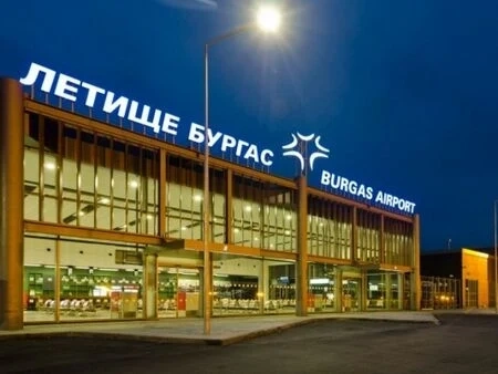 Летище Бургас се възстановява по-бързо от Варна