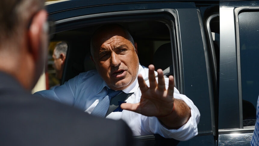 Борисов хвали служебната власт, потвърждавала твърденията на ГЕРБ за хаос и провал