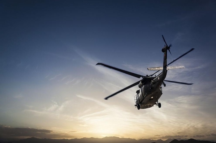 Вертолет от състава на ВВС се включва в гасенето на голям горски пожар в Пазарджишко