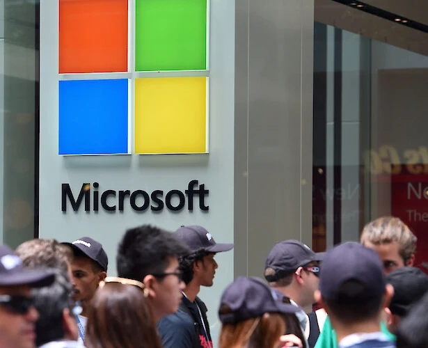 Microsoft укрива млрд. данъци в редица страни