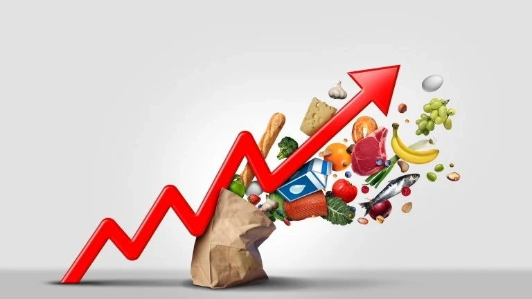 Зайкова: Инфлацията за продуктите от първа необходимост е между 40 и 50%