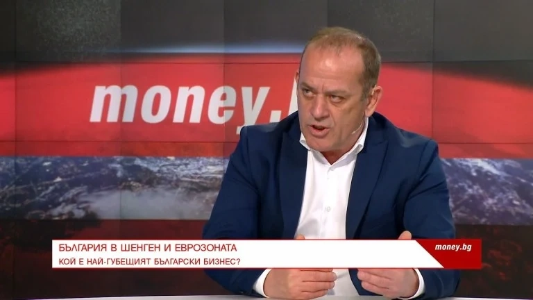 Йopдaн Apaбaджиeв: Xoлaндия ни cпиpa зa Шeнгeн зapaди пpиcтaнищe Poтepдaм
