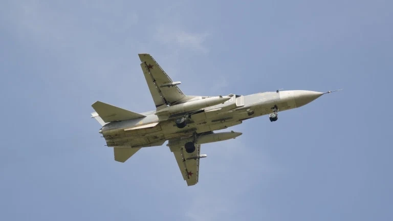 Самолет Су-24 се разби в Белгородска област